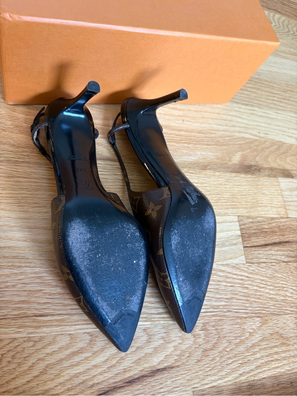 Louis Vuitton Slingback Heels - Picture 4 of 6